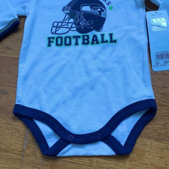 2/$22 Baby Seahawks Onesie - Picture 5 of 7